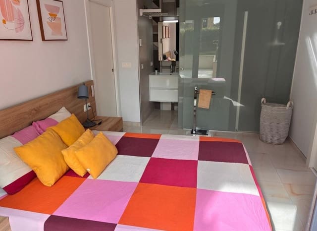 2 soverom Leilighet til salgs i Los Altos med svømmebasseng garasje - € 259 900 (Ref: 10175813)