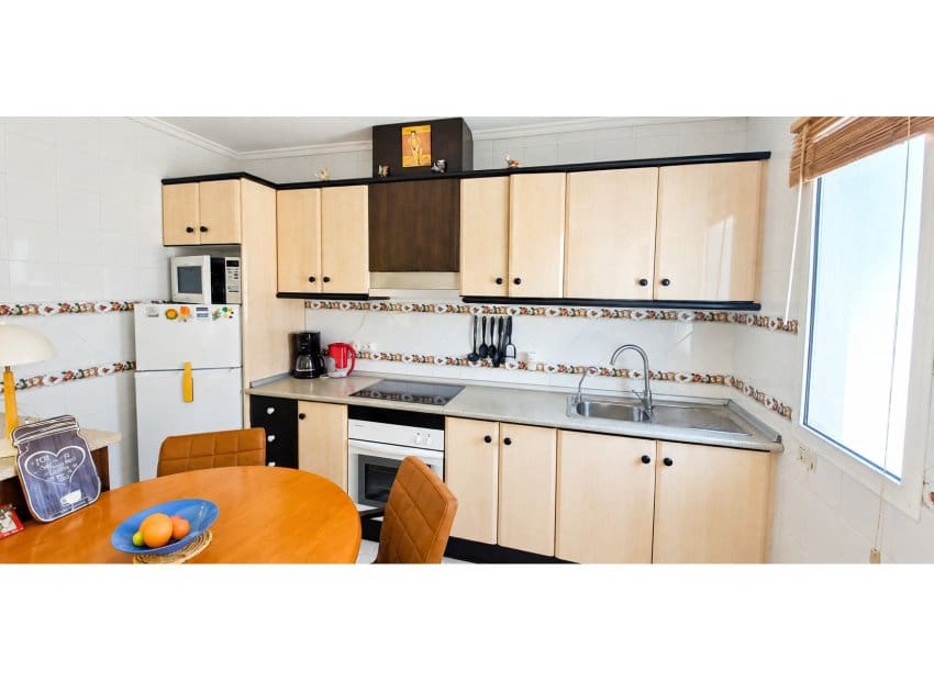 2 soverom Hus til salgs i Ciudad Quesada med svømmebasseng garasje - € 184 000 (Ref: 10175814)