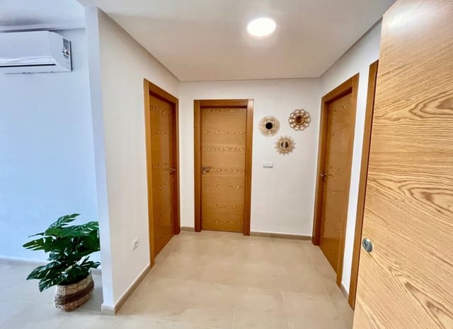Apartamento de 2 habitaciones en Hacienda Riquelme Golf, Murcia ciudad en venta con piscina garaje - 174.900 € (Ref: 10175816)