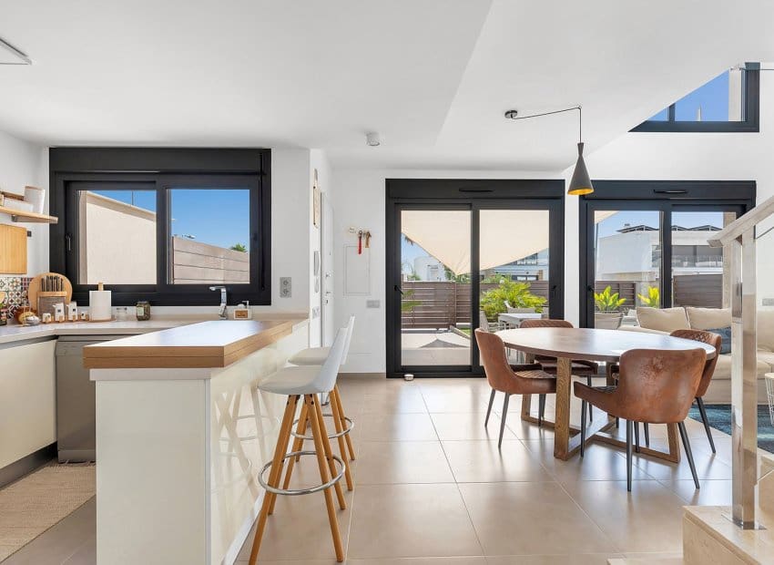 3 chambre Villa/Maison à vendre à Vistabella avec piscine garage - 395 000 € (Ref: 10175817)