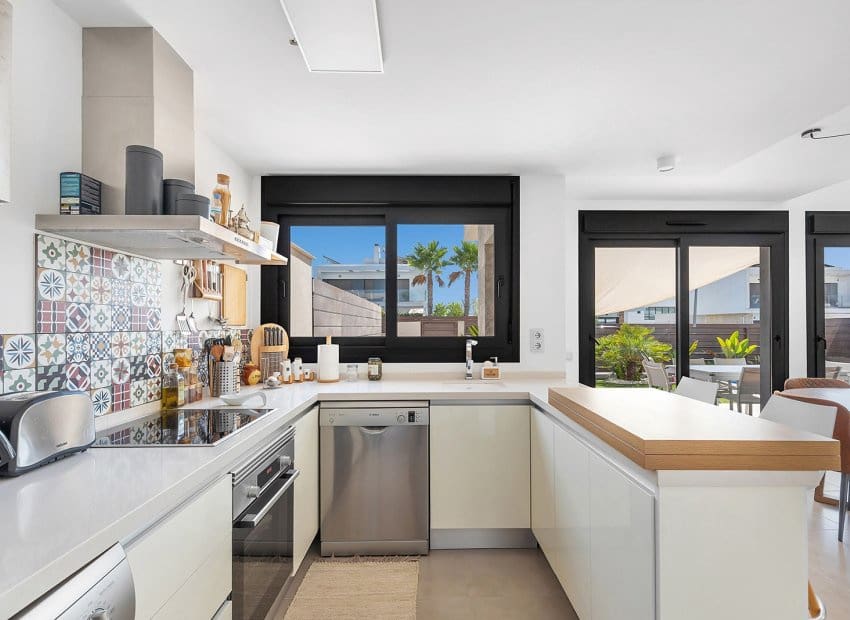 3 chambre Villa/Maison à vendre à Vistabella avec piscine garage - 395 000 € (Ref: 10175817)