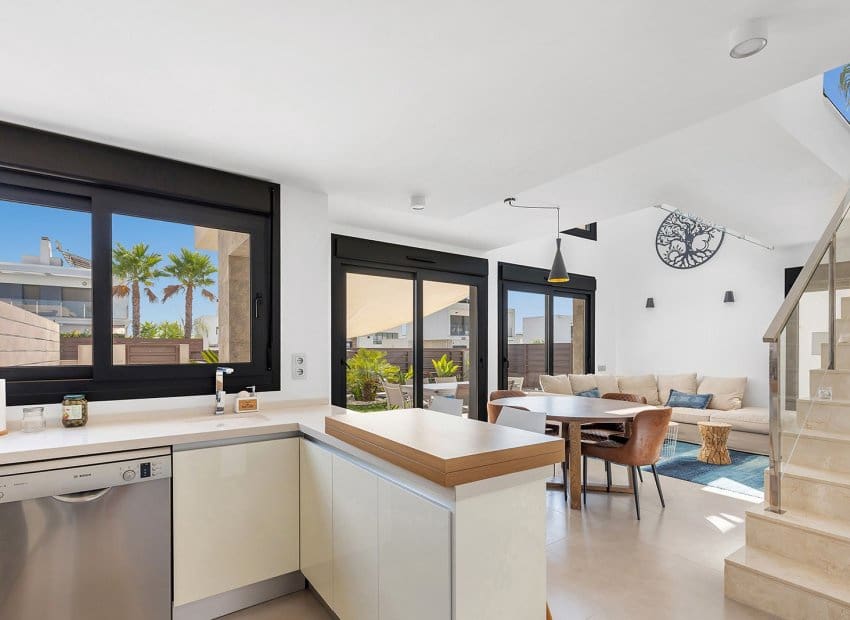 3 chambre Villa/Maison à vendre à Vistabella avec piscine garage - 395 000 € (Ref: 10175817)