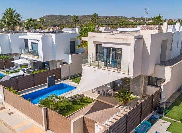 3 chambre Villa/Maison à vendre à Vistabella, Orihuela avec piscine garage - 395 000 € (Ref: 10175817)