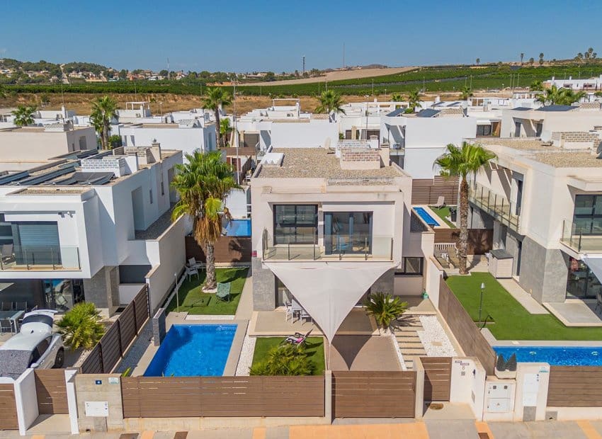 3 chambre Villa/Maison à vendre à Vistabella avec piscine garage - 395 000 € (Ref: 10175817)