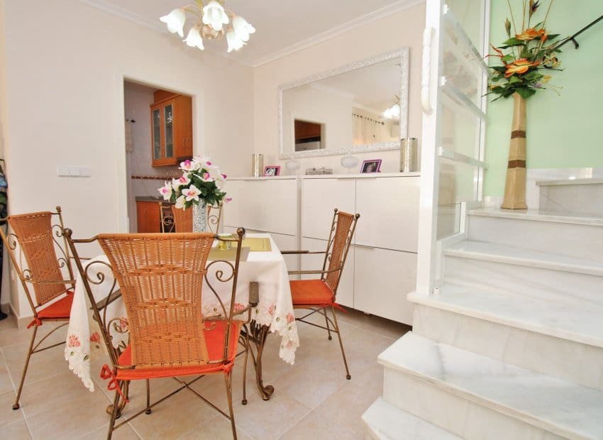 3 chambre Maison de Ville à vendre à Playa Flamenca avec piscine garage - 225 000 € (Ref: 10175821)