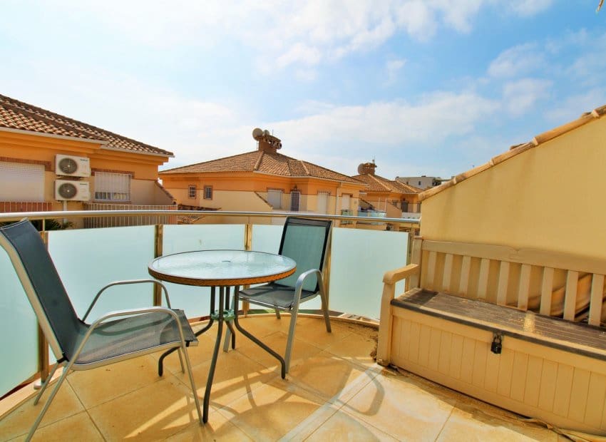 3 chambre Maison de Ville à vendre à Playa Flamenca avec piscine garage - 225 000 € (Ref: 10175821)