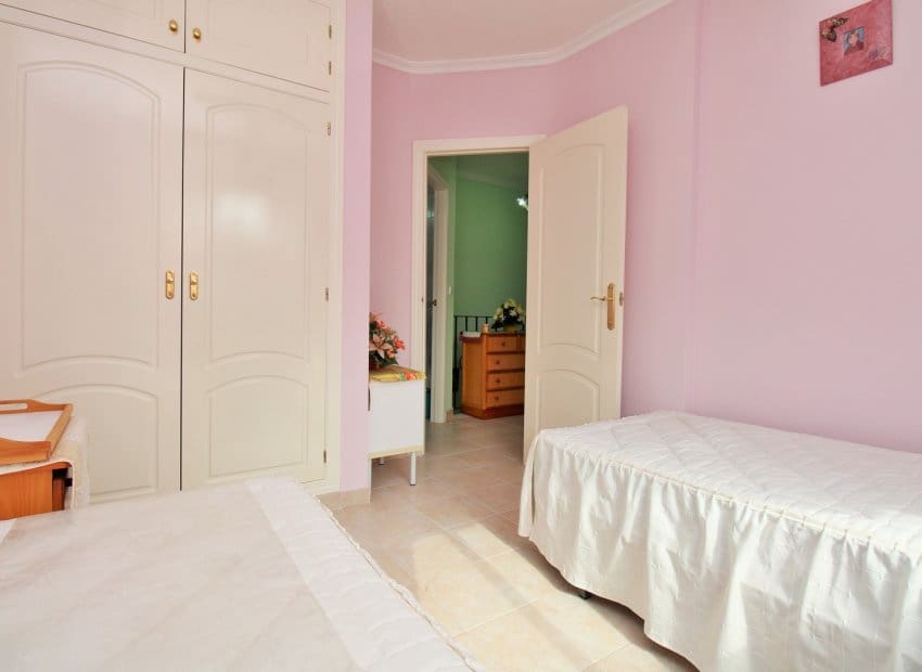 3 chambre Maison de Ville à vendre à Playa Flamenca avec piscine garage - 225 000 € (Ref: 10175821)