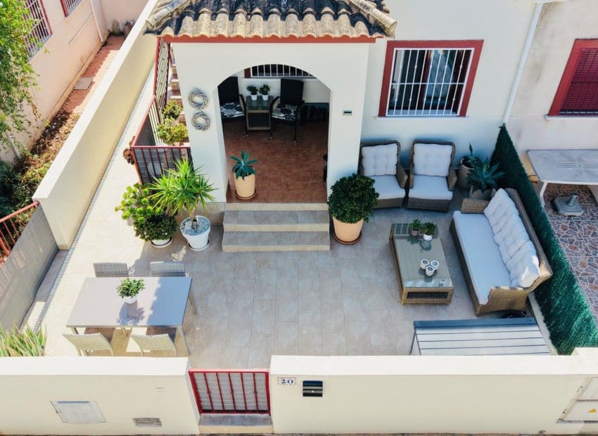 2 slaapkamer Villa te koop in Daya Vieja met zwembad - € 179.000 (Ref: 10175823)