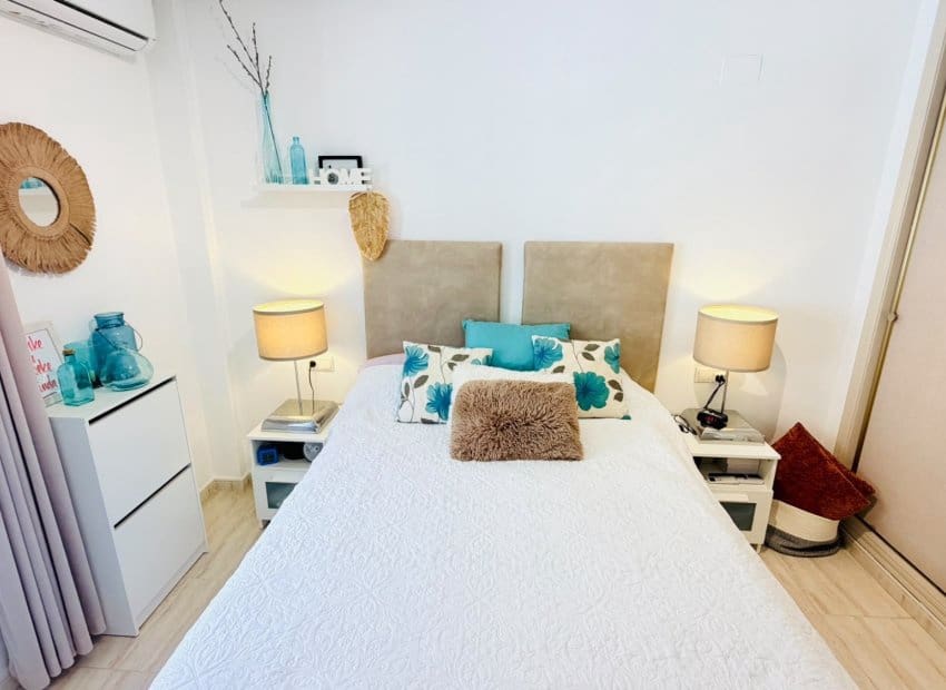 2 slaapkamer Villa te koop in Daya Vieja met zwembad - € 179.000 (Ref: 10175823)