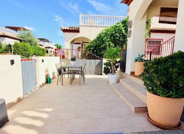 2 slaapkamer Villa te koop in Daya Vieja met zwembad - € 179.000 (Ref: 10175823)