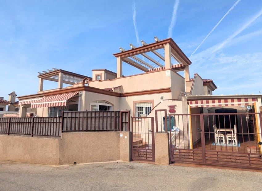 2 sypialnia Dom na sprzedaż w San Fulgencio z basenem - 189 000 € (Ref: 10175827)