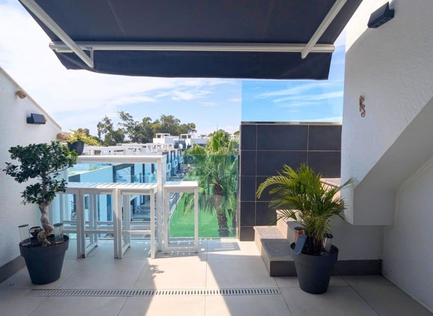 3 soverom Leilighet til salgs i El Raso med svømmebasseng garasje - € 309 750 (Ref: 10175828)