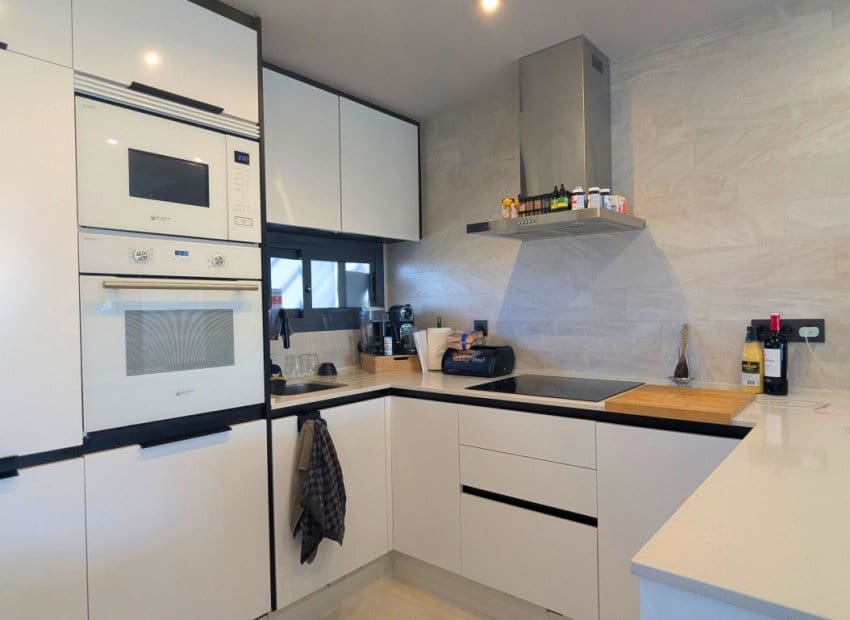 3 soverom Leilighet til salgs i El Raso med svømmebasseng garasje - € 309 750 (Ref: 10175828)
