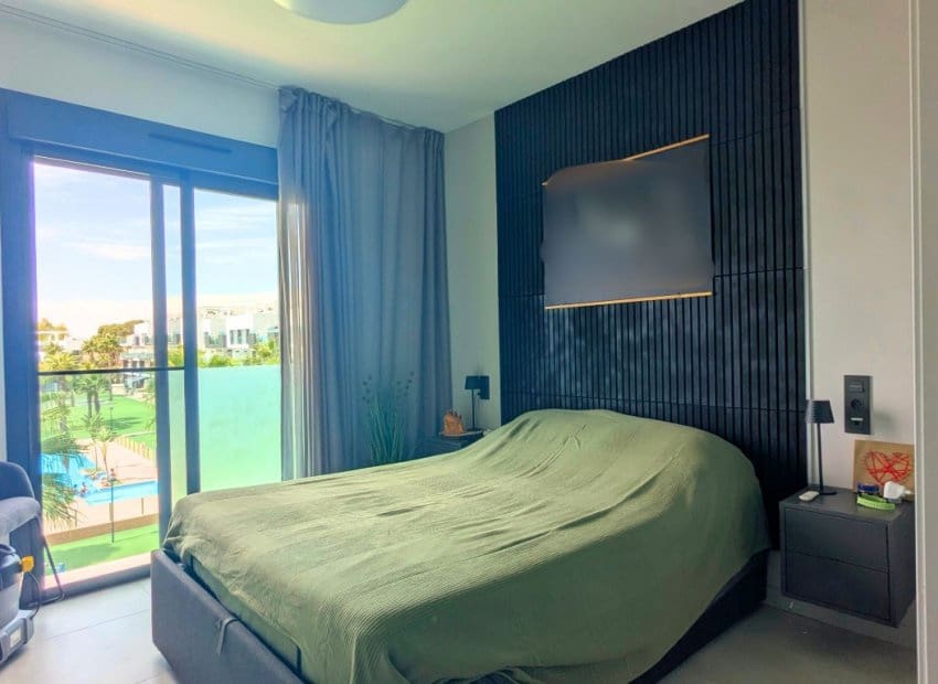 3 soverom Leilighet til salgs i El Raso med svømmebasseng garasje - € 309 750 (Ref: 10175828)