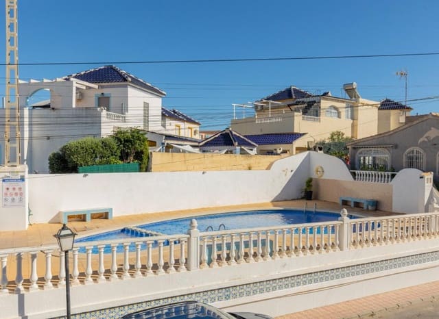 2 sypialnia Apartament na sprzedaż w Los Balcones z basenem - 195 000 € (Ref: 10175829)
