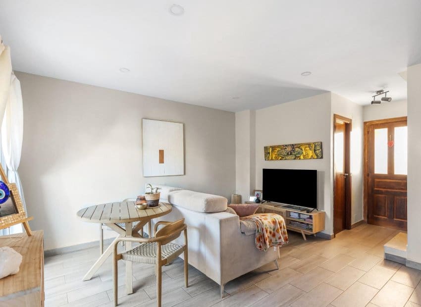 2 soverom Leilighet til salgs i Los Balcones med svømmebasseng - € 195 000 (Ref: 10175829)
