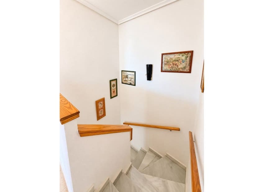 3 camera da letto Villa in vendita in La Florida con piscina - 349.995 € (Rif: 10175831)