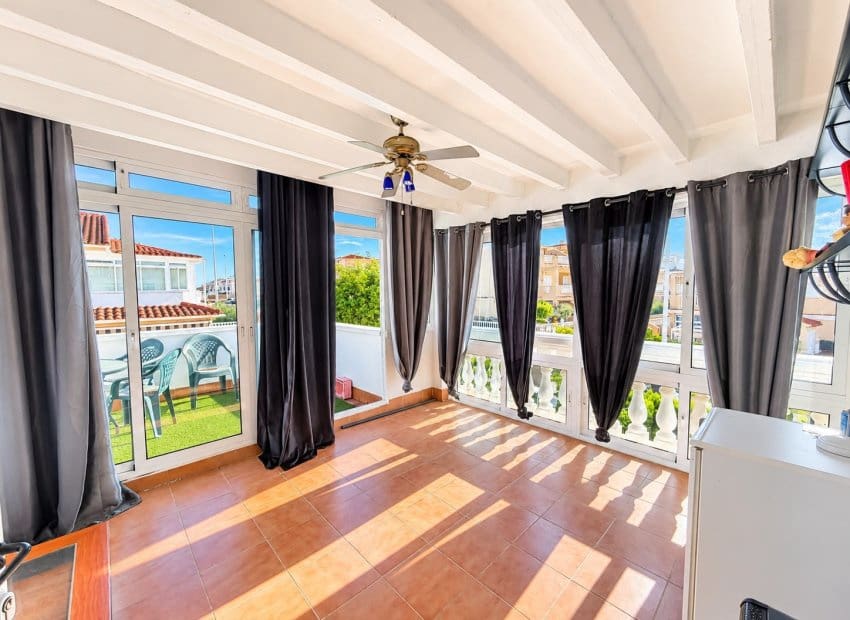 3 camera da letto Villa in vendita in La Florida con piscina - 349.995 € (Rif: 10175831)