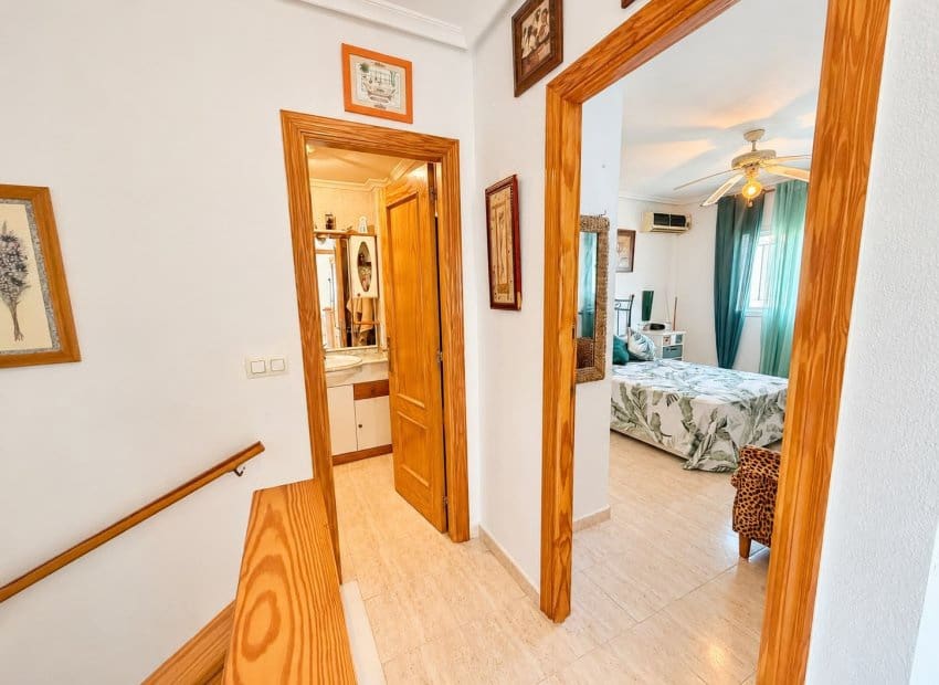 3 camera da letto Villa in vendita in La Florida con piscina - 349.995 € (Rif: 10175831)