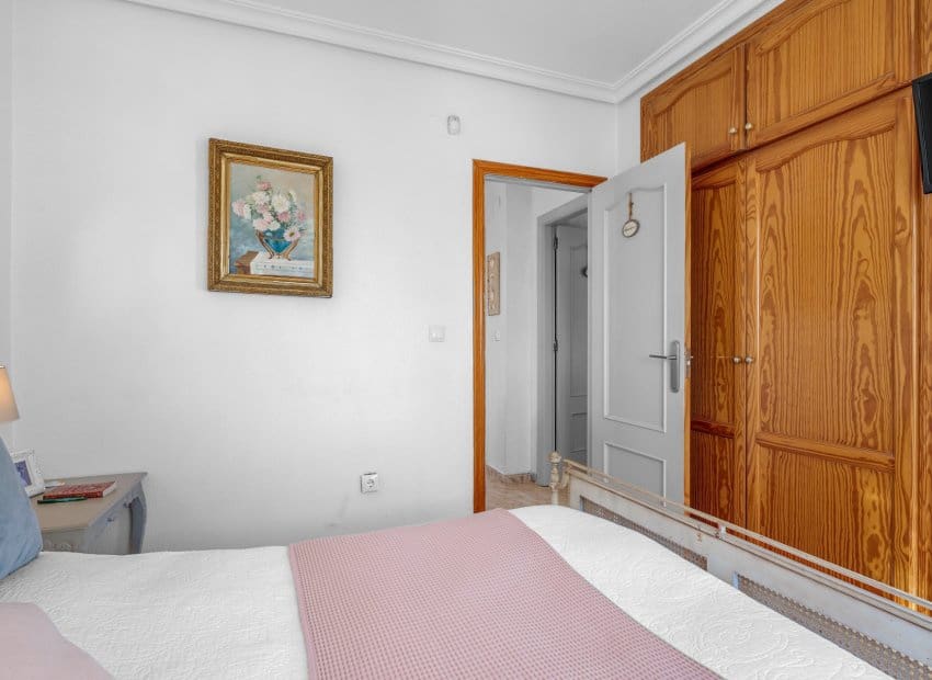 3 soveværelse Villa til salg i Villamartin med swimmingpool garage - € 265.000 (Ref: 10175832)
