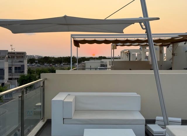 2 soveværelse Lejlighed til salg i Mil Palmeras, Pilar de la Horadada med swimmingpool - € 299.000 (Ref: 10175833)