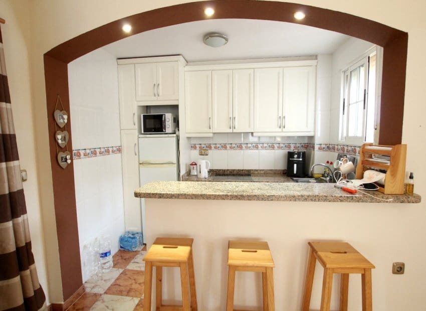 Casa de 2 habitaciones en Orihuela Costa en venta con piscina garaje - 220.000 € (Ref: 10175837)