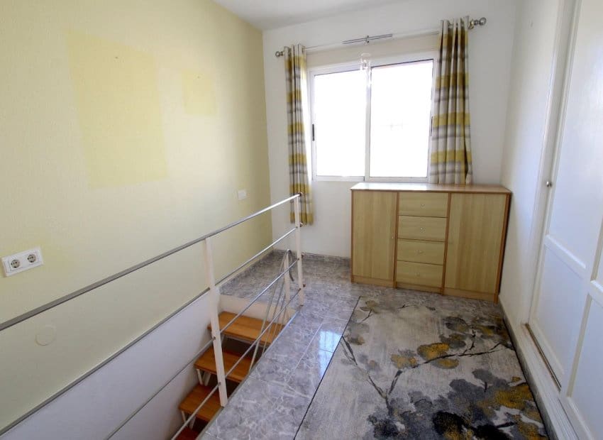 3 soveværelse Villa til salg i Benimar med swimmingpool - € 275.000 (Ref: 10175838)