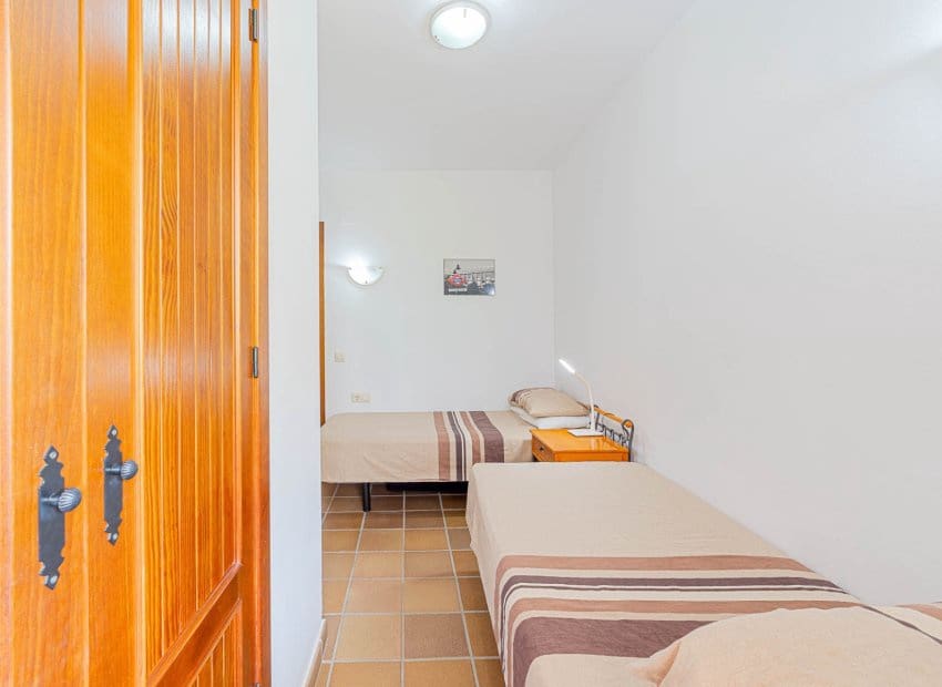 2 soveværelse Lejlighed til salg i Orihuela Costa med swimmingpool garage - € 289.000 (Ref: 10175840)