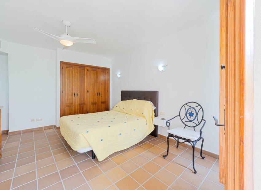 2 soveværelse Lejlighed til salg i Orihuela Costa med swimmingpool garage - € 289.000 (Ref: 10175840)