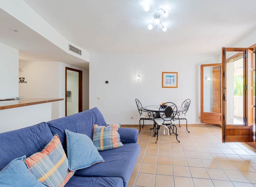2 soveværelse Lejlighed til salg i Orihuela Costa med swimmingpool garage - € 289.000 (Ref: 10175840)