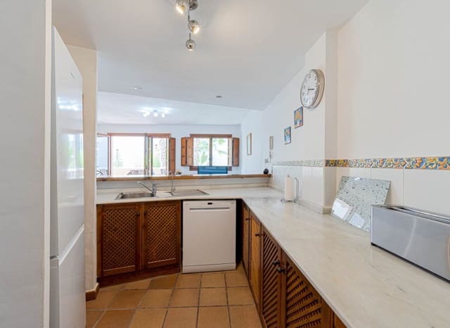 2 sypialnia Apartament na sprzedaż w Punta Prima, Orihuela z basenem garażem - 289 000 € (Ref: 10175840)