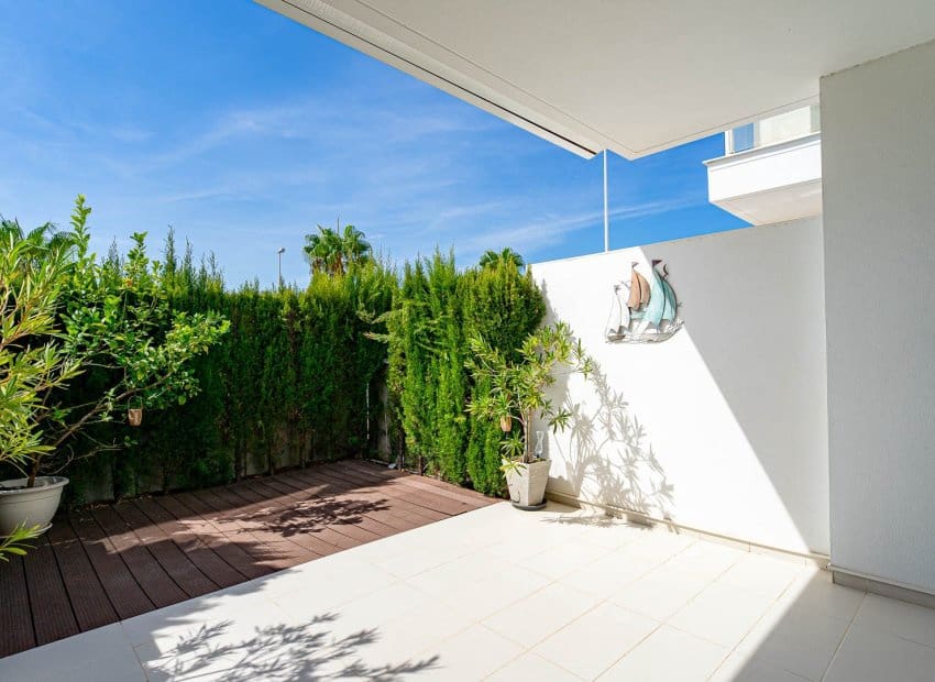 2 sypialnia Apartament na sprzedaż w Orihuela Costa z basenem garażem - 270 000 € (Ref: 10175841)