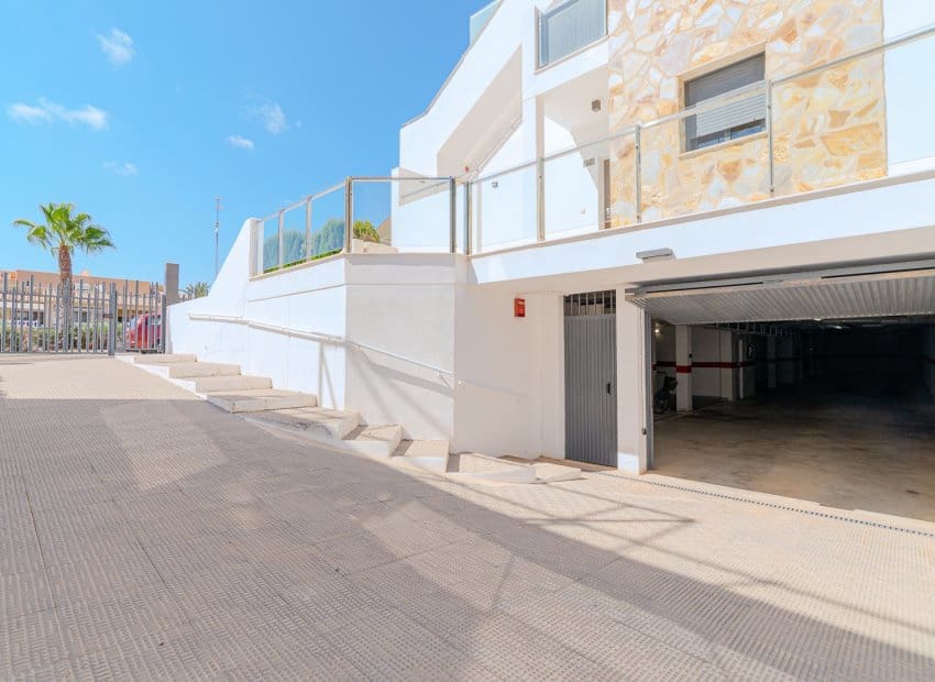 2 sypialnia Apartament na sprzedaż w Orihuela Costa z basenem garażem - 270 000 € (Ref: 10175841)
