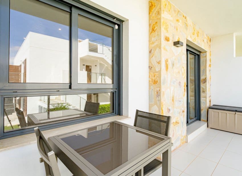 2 sypialnia Apartament na sprzedaż w Orihuela Costa z basenem garażem - 270 000 € (Ref: 10175841)