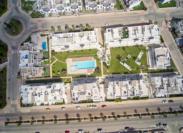 2 sypialnia Apartament na sprzedaż w Punta Prima, Orihuela z basenem garażem - 270 000 € (Ref: 10175841)