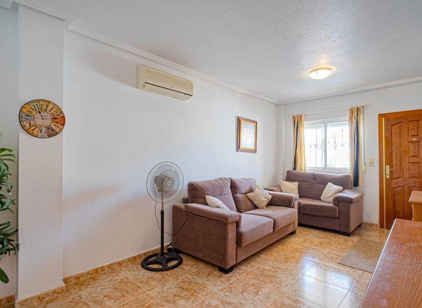2 sypialnia Apartament na sprzedaż w Orihuela Costa z basenem garażem - 155 000 € (Ref: 10175843)