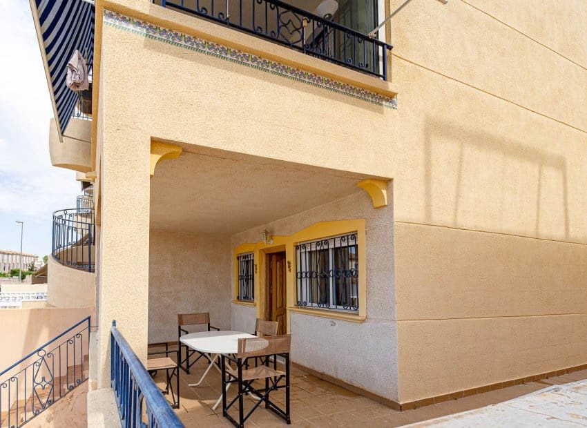 2 sypialnia Apartament na sprzedaż w Orihuela Costa z basenem garażem - 155 000 € (Ref: 10175843)