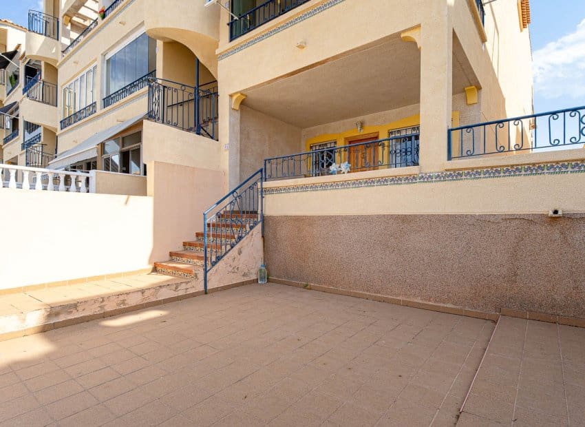 2 sypialnia Apartament na sprzedaż w Orihuela Costa z basenem garażem - 155 000 € (Ref: 10175843)
