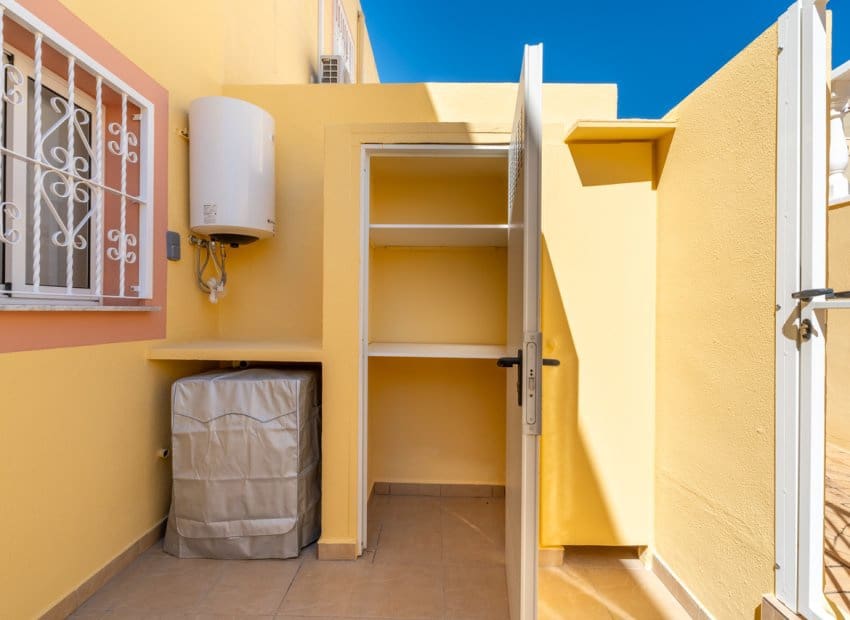 2 soverom Hus til salgs i Villamartin med svømmebasseng - € 229 800 (Ref: 10175844)