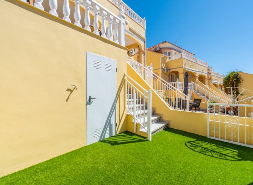 2 soverom Hus til salgs i Villamartin med svømmebasseng - € 229 800 (Ref: 10175844)