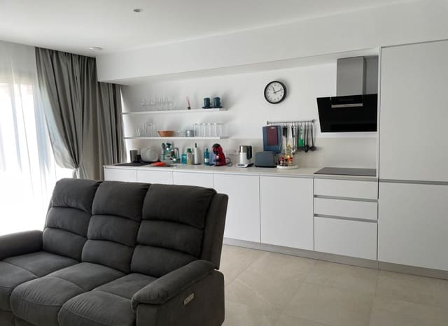 2 sypialnia Apartament na sprzedaż w Los Balcones z basenem garażem - 310 000 € (Ref: 10175845)
