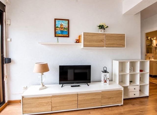 Apartamento de 2 habitaciones en Playa de Muchavista, El Campello en venta - 299.000 € (Ref: 10175850)