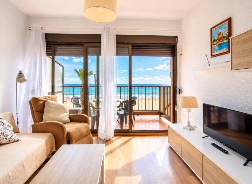 Apartamento de 2 habitaciones en Playa de Muchavista en venta - 299.000 € (Ref: 10175850)