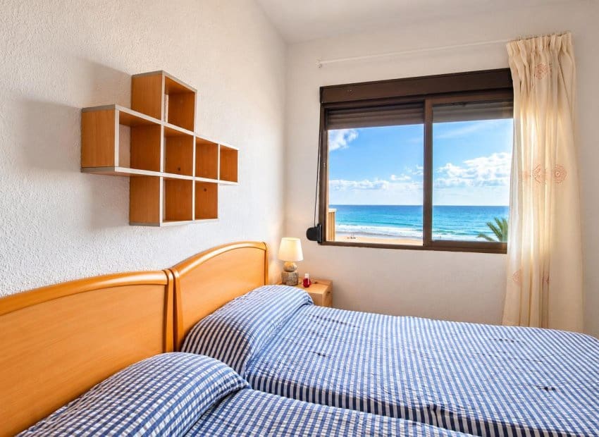 Apartamento de 2 habitaciones en Playa de Muchavista en venta - 299.000 € (Ref: 10175850)