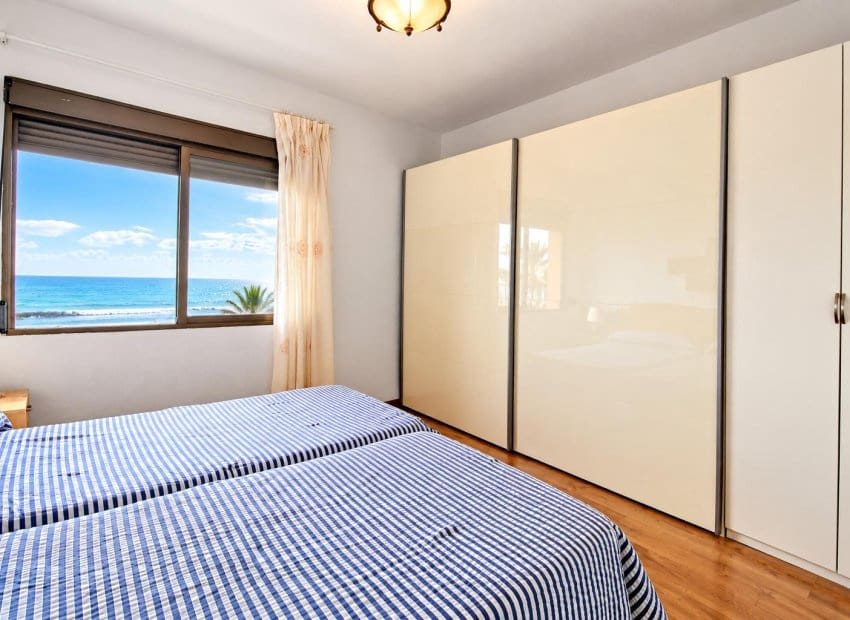 Apartamento de 2 habitaciones en Playa de Muchavista en venta - 299.000 € (Ref: 10175850)
