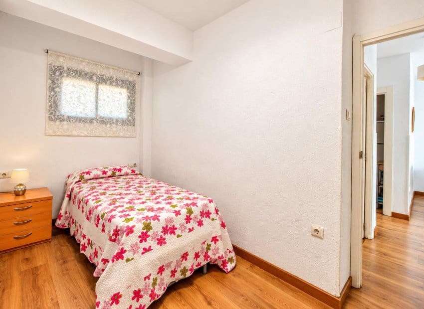 Apartamento de 2 habitaciones en Playa de Muchavista en venta - 299.000 € (Ref: 10175850)