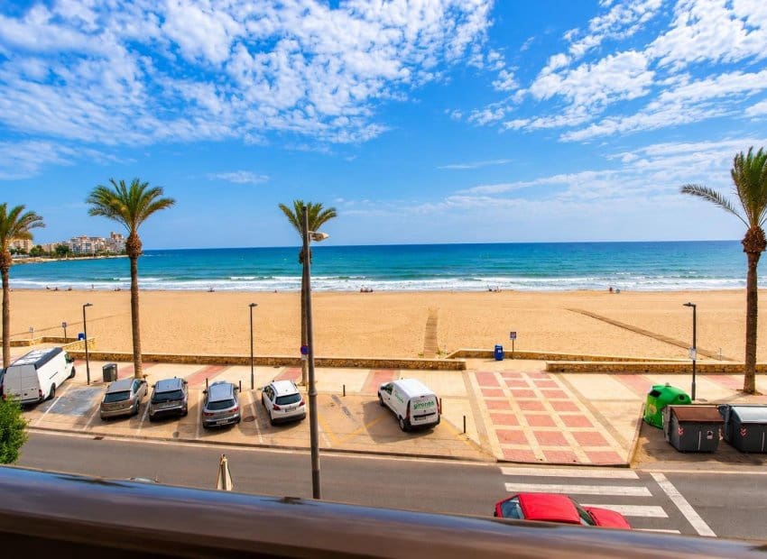 Apartamento de 2 habitaciones en Playa de Muchavista en venta - 299.000 € (Ref: 10175850)