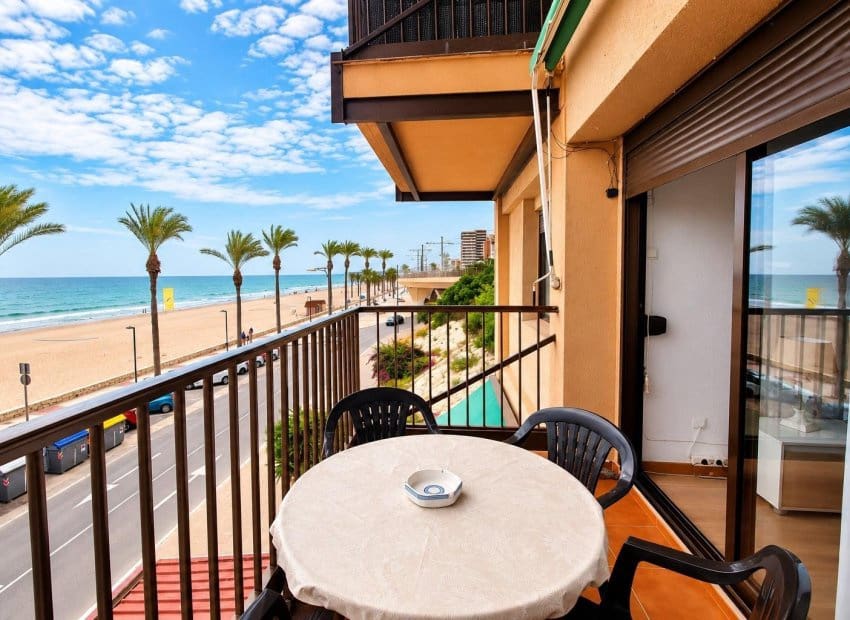 Apartamento de 2 habitaciones en Playa de Muchavista en venta - 299.000 € (Ref: 10175850)
