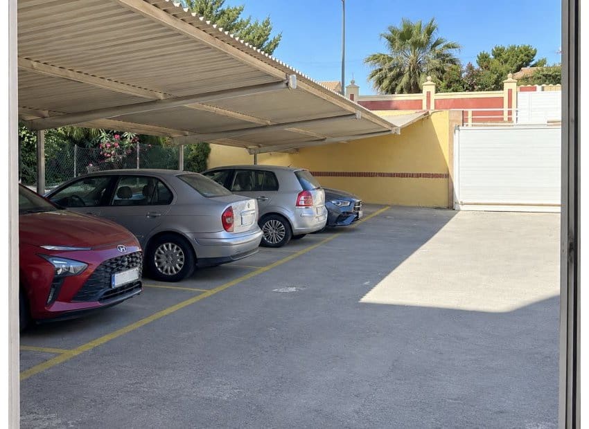 2 soveværelse Lejlighed til salg i Torrevieja med swimmingpool - € 149.900 (Ref: 10175854)