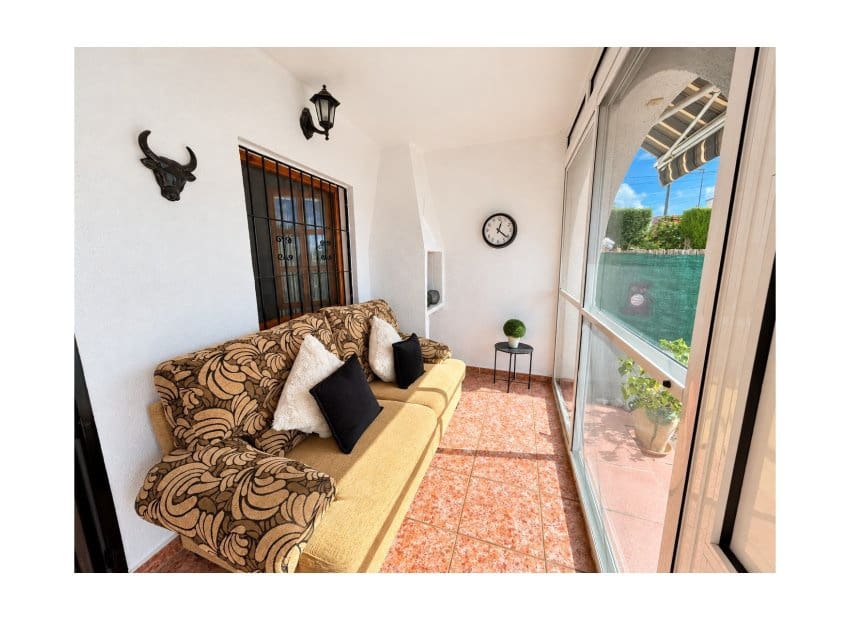 Bungalow de 2 habitaciones en Ciudad Quesada en venta con piscina - 169.995 € (Ref: 10175857)